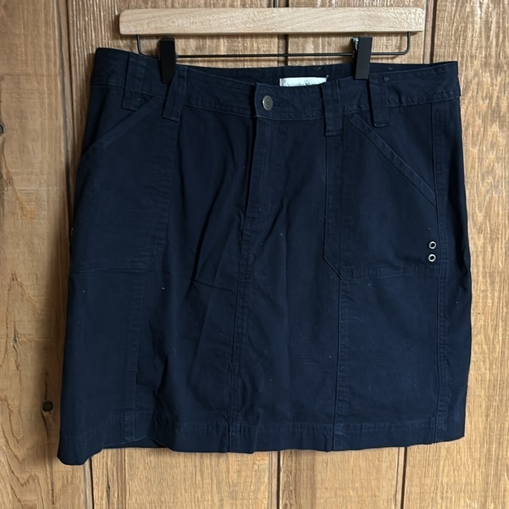 Christopher & Banks heavy cotton spandex outdoor hiking skort navy blue size 10‎